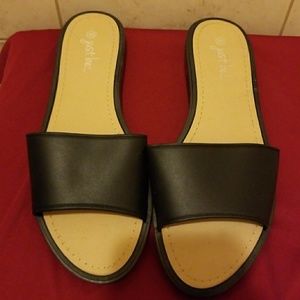 Ladies sandals BOGO